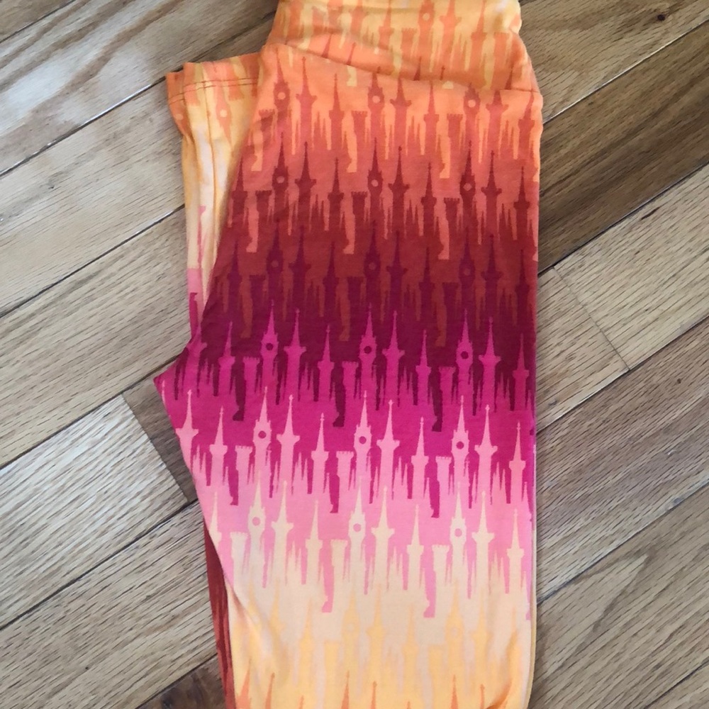 Lularoe Ombré Cinderella castle leggings